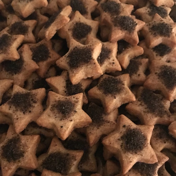 Meet your Posher, Amy - Picture 1 of 1